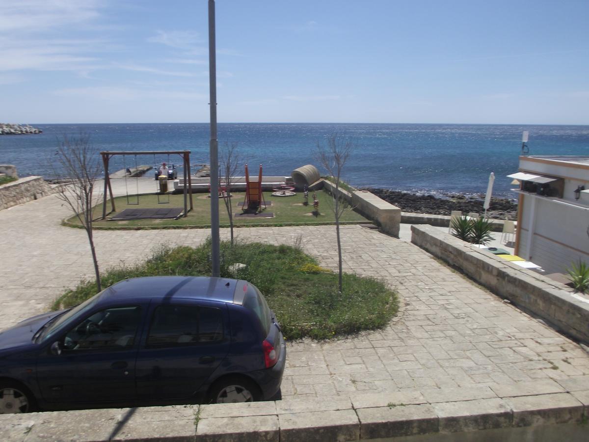 شقة Panoramici Monolocali Santa Maria di Leuca المظهر الخارجي الصورة